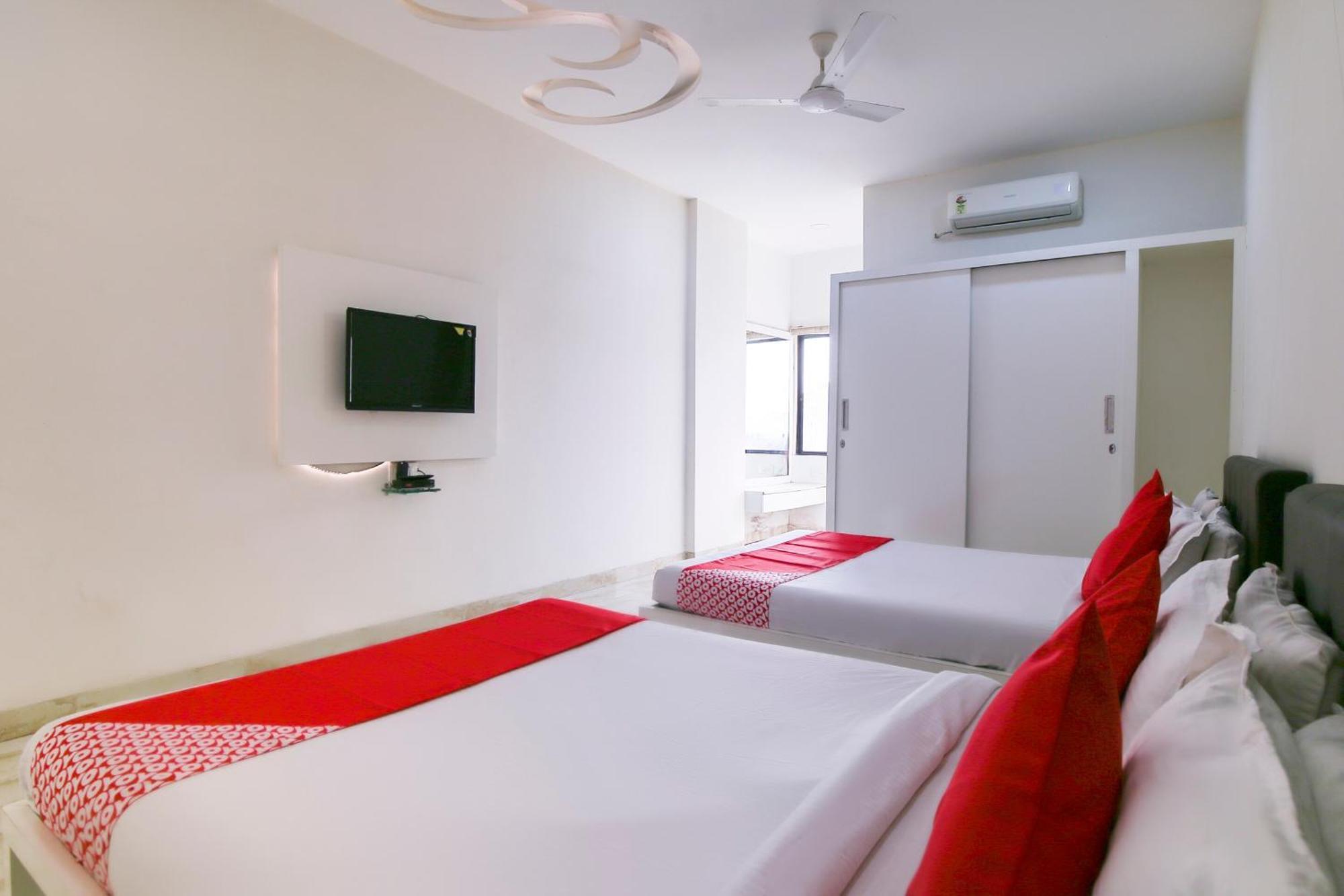 Hotel O Shiv Vatika Banquet & Rooms Bhatha Esterno foto
